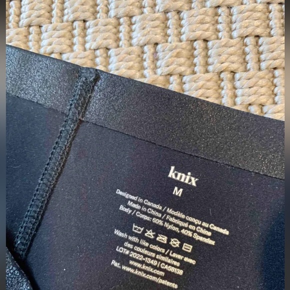 🖤Knix x Birds Papaya M sculpt leggings🖤 - Picture 2 of 5